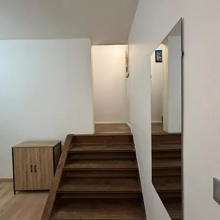 Marcory, Proche Aeroport * Tille